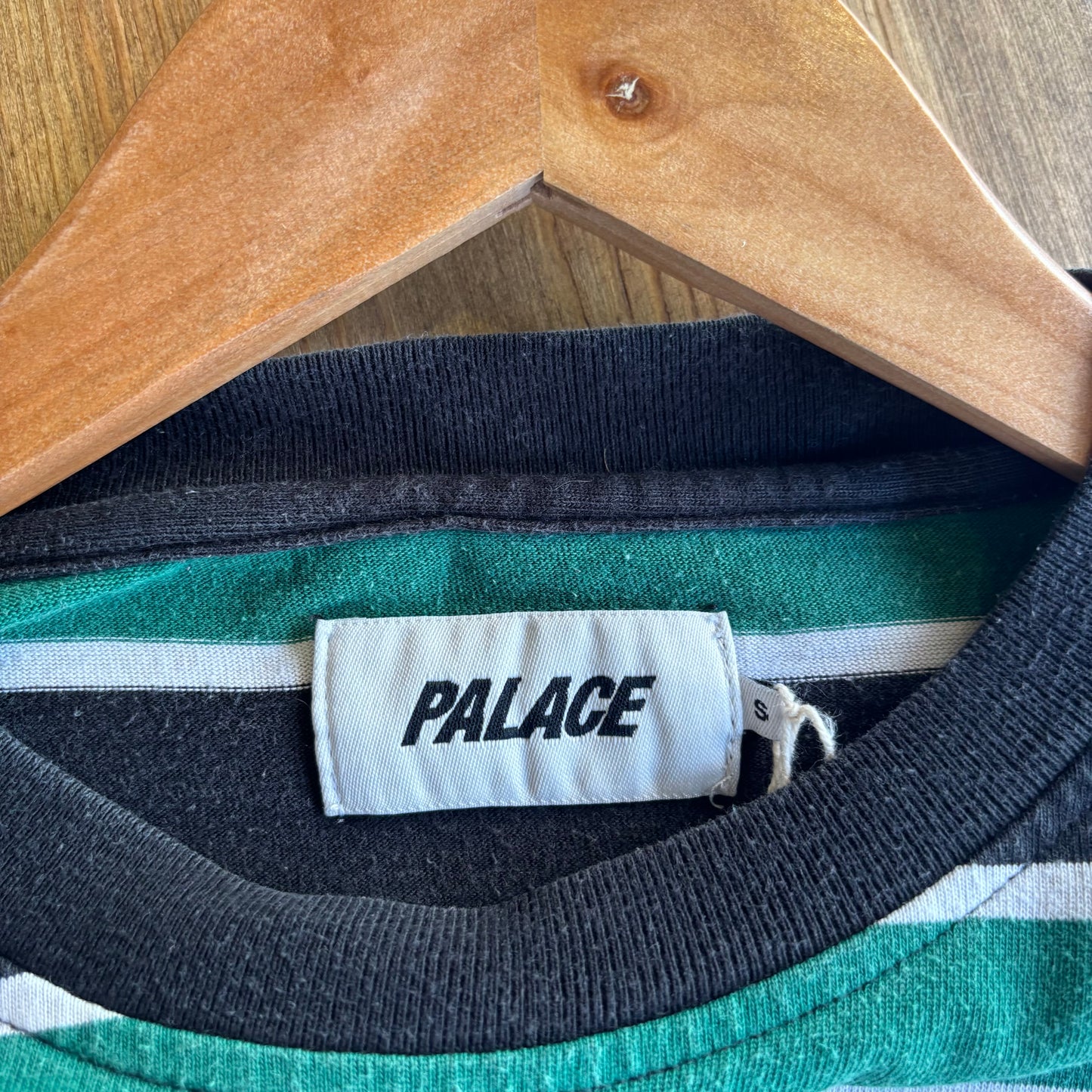 Palace FW17 Border Longsleeve T-Shirt Green/ Black (Small)