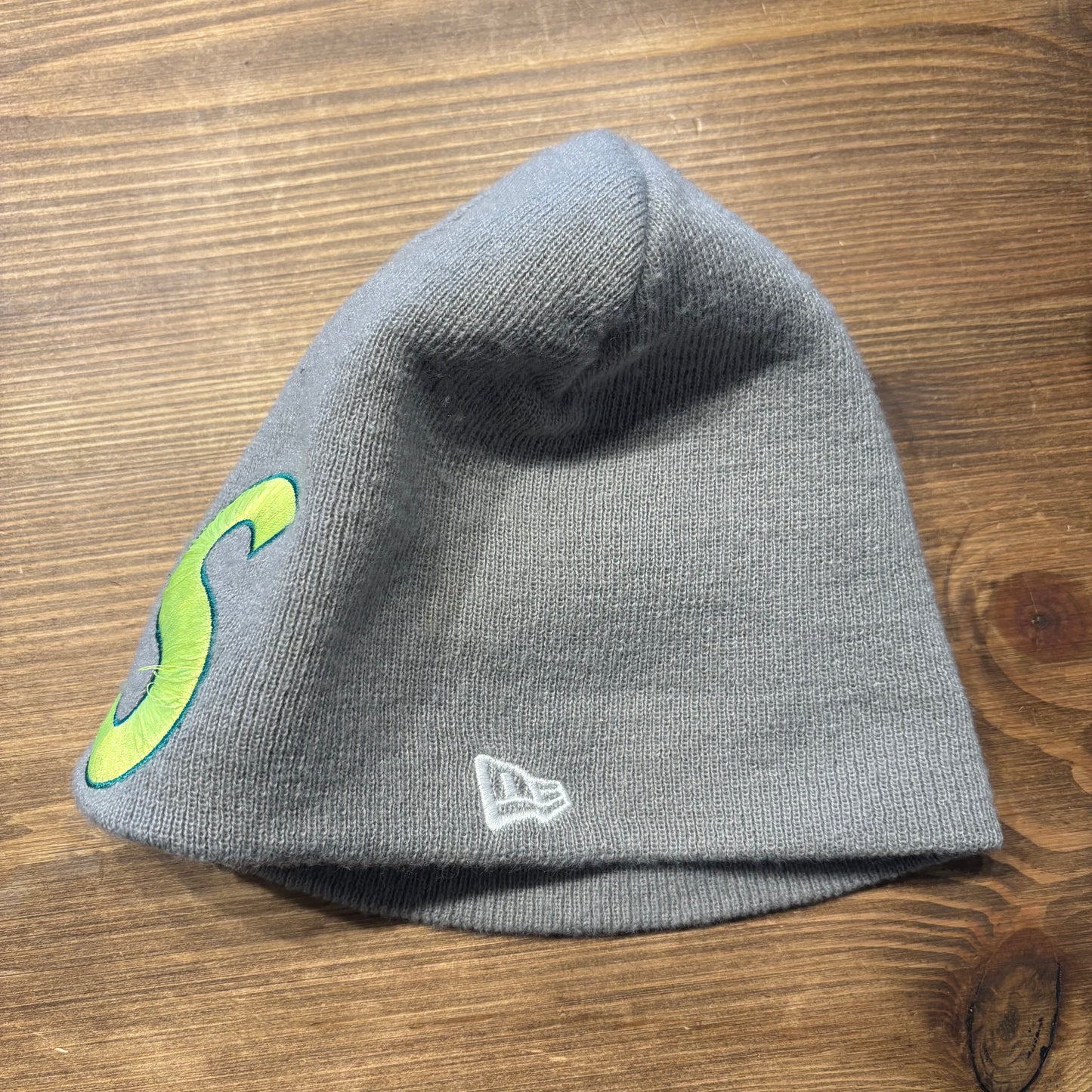 Supreme SS23 New Era S Logo Beanie Grey