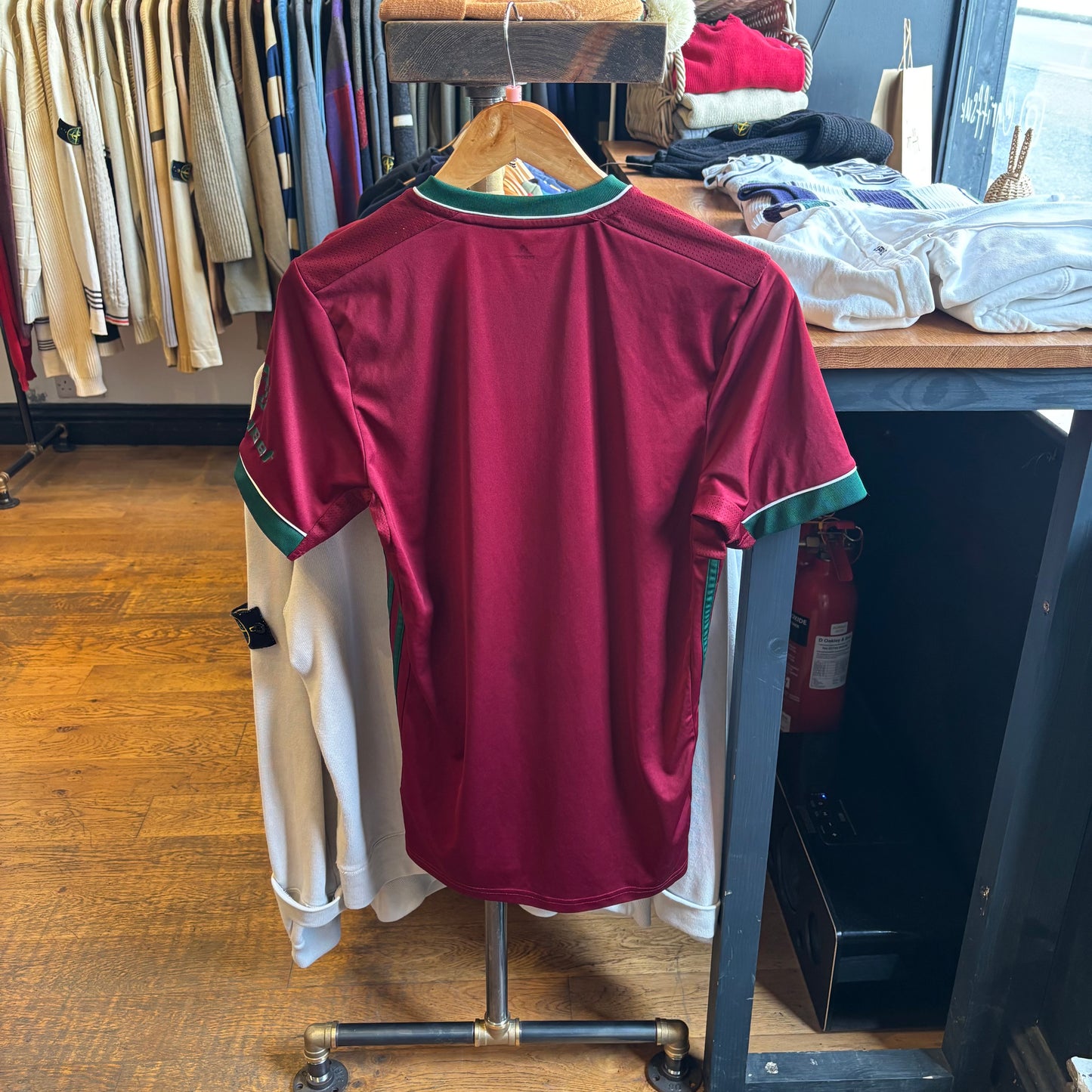 Wolverhampton Wanderers Adidas 2020/21 Third Shirt Red (Small)