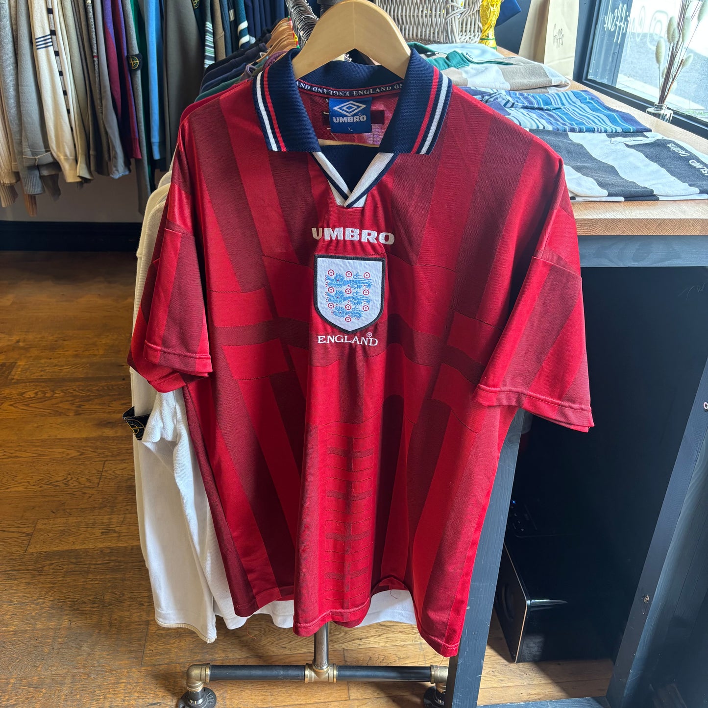 England Umbro 1997/99 Away Shirt Red (XL)