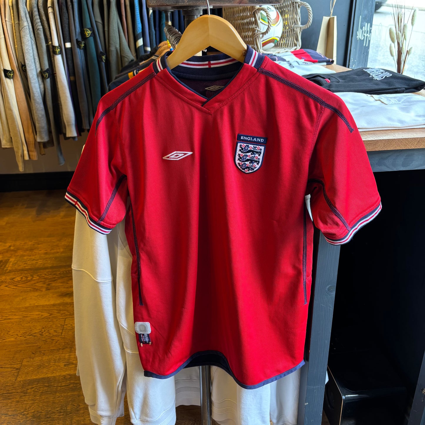 England Umbro 2002/04 Beckham Away Shirt (XS)