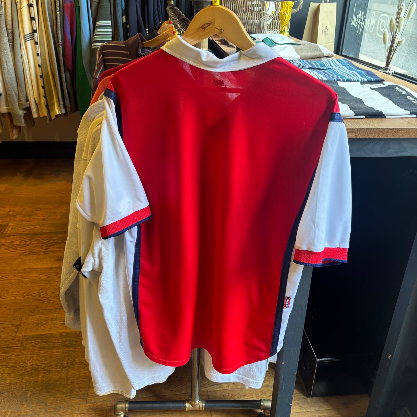 Arsenal Nike JVC 1998/99 Home Shirt Red (Medium)