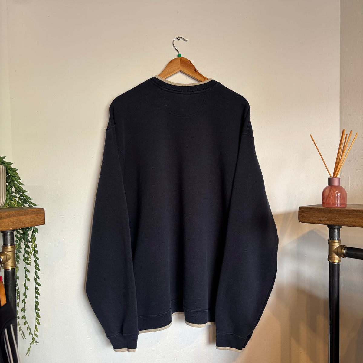 Nike Centre Swoosh Oversized Sweatshirt Navy (XL)