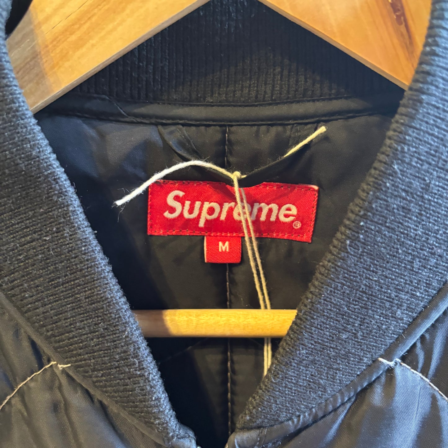 Supreme SS19 Spider Web Quilted Jacket Black (Medium)