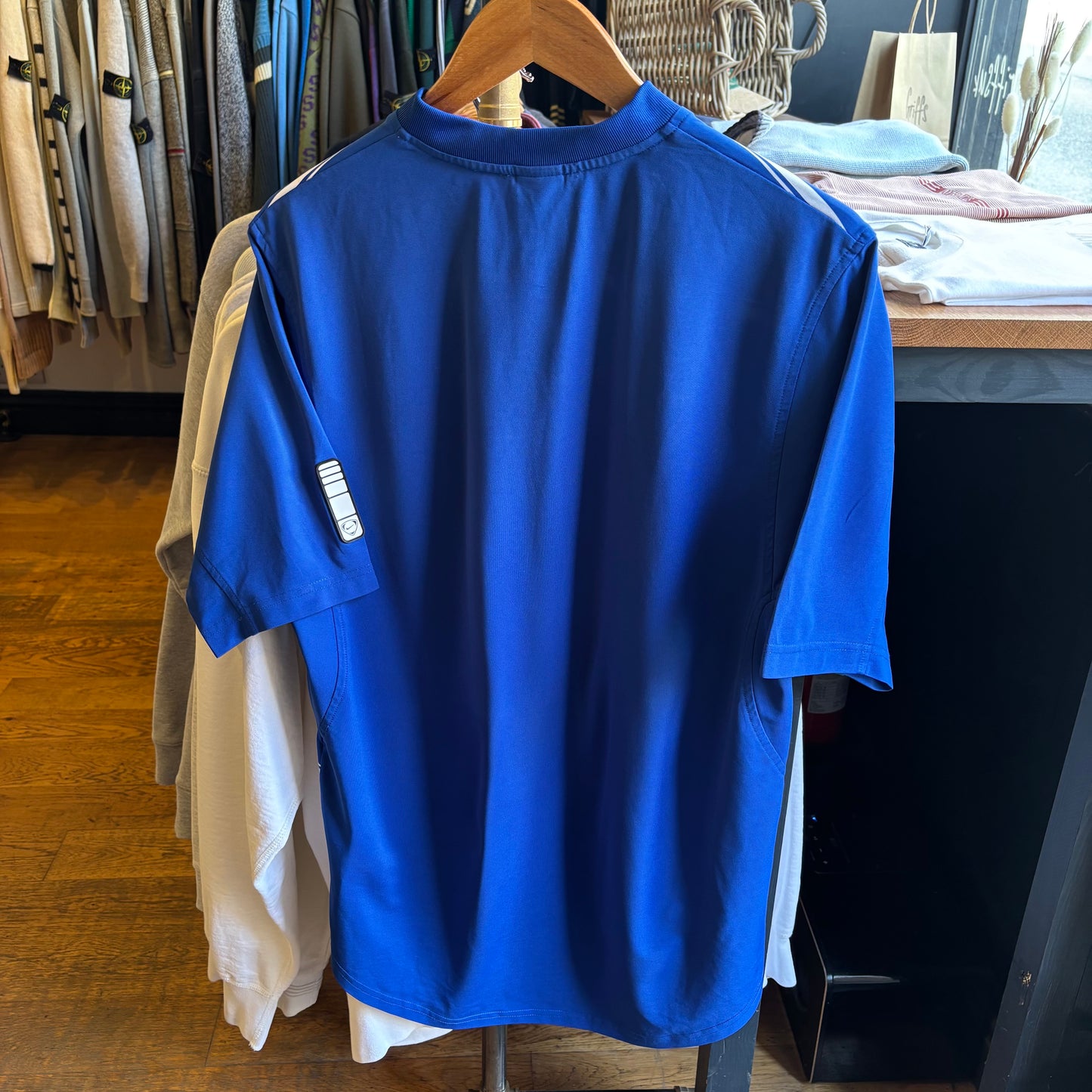 Nike T90 Striped Sports T-Shirt Blue (Medium)