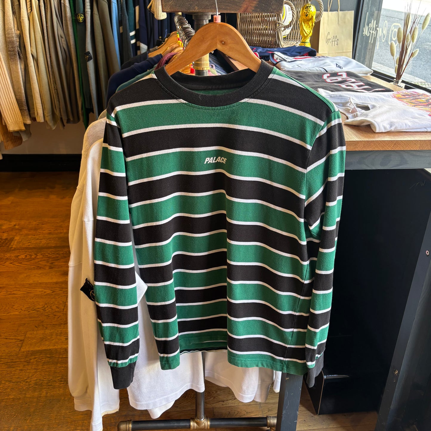 Palace FW17 Border Longsleeve T-Shirt Green/ Black (Small)