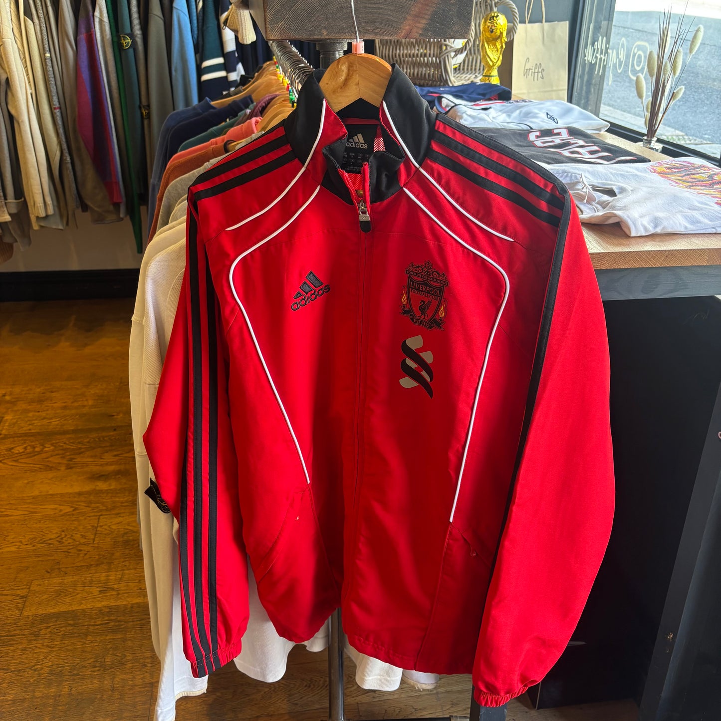 Liverpool Adidas 2010/11 Track Jacket Red (Small)