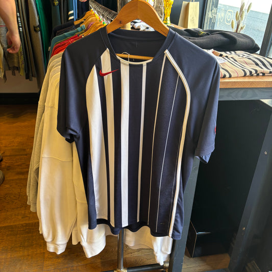 Nike T90 Striped Sports T-Shirt Navy/ White (Medium)