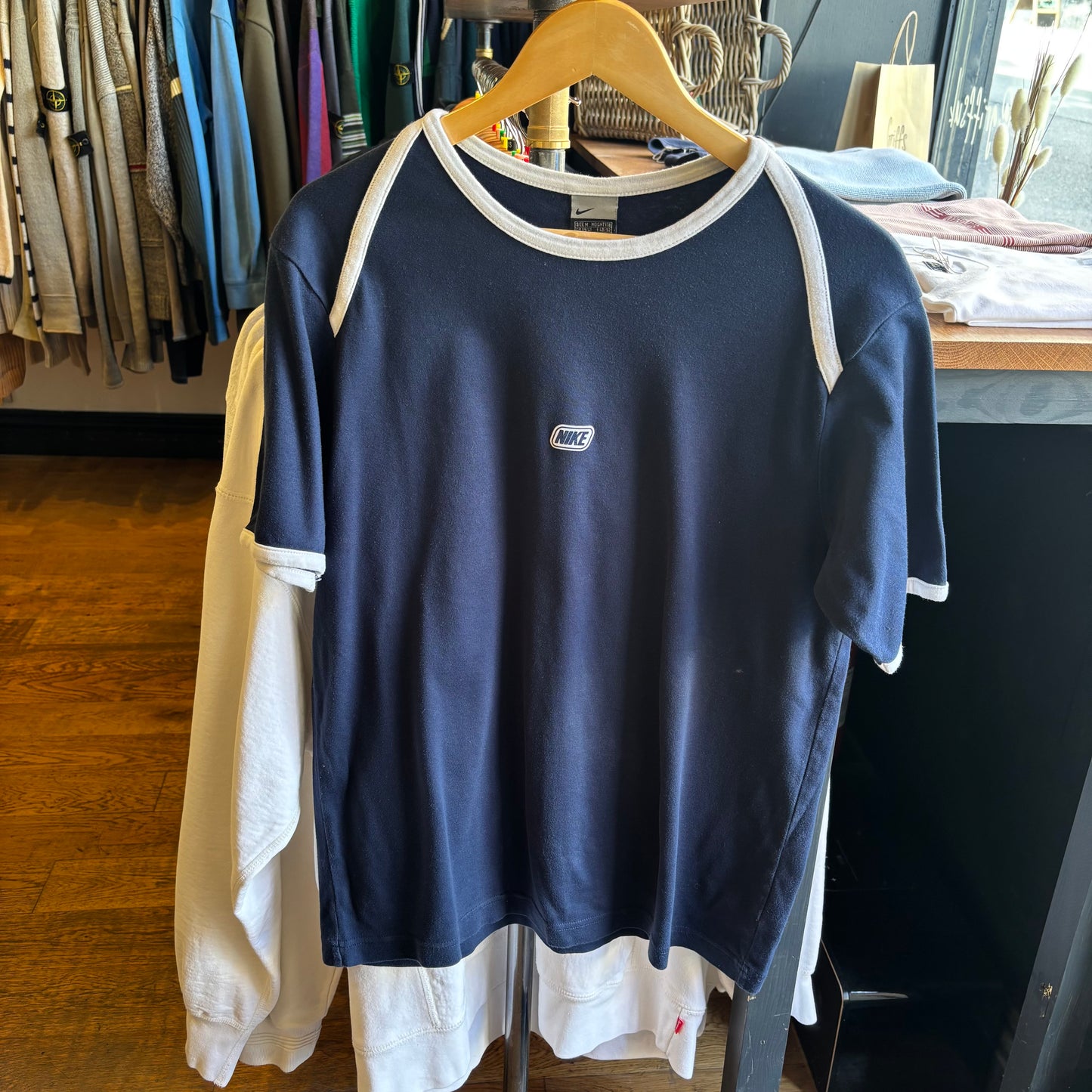 Nike 2000's Spellout Ringer T-Shirt Navy (Medium)