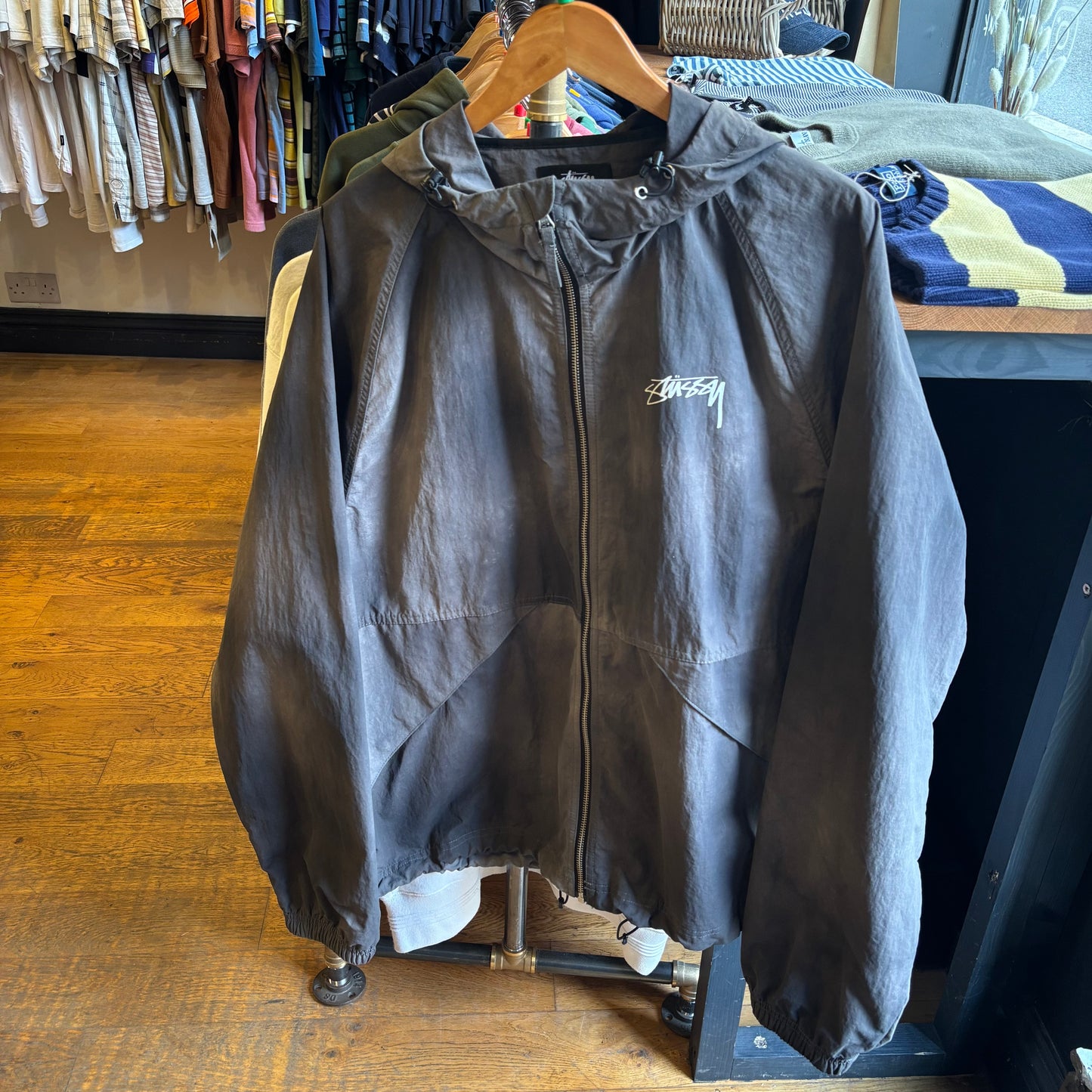 Stussy Beach Shell Wave Dye Jacket Black (XL)