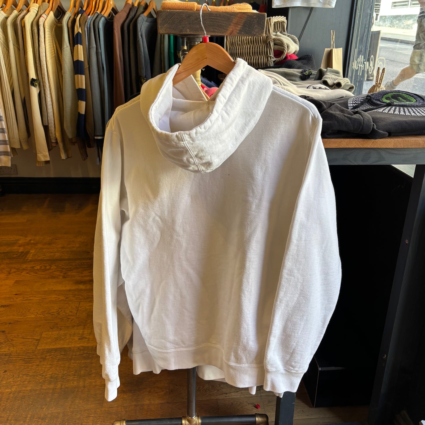 Supreme SS18 Diagonal Spellout Hoodie White (Large)