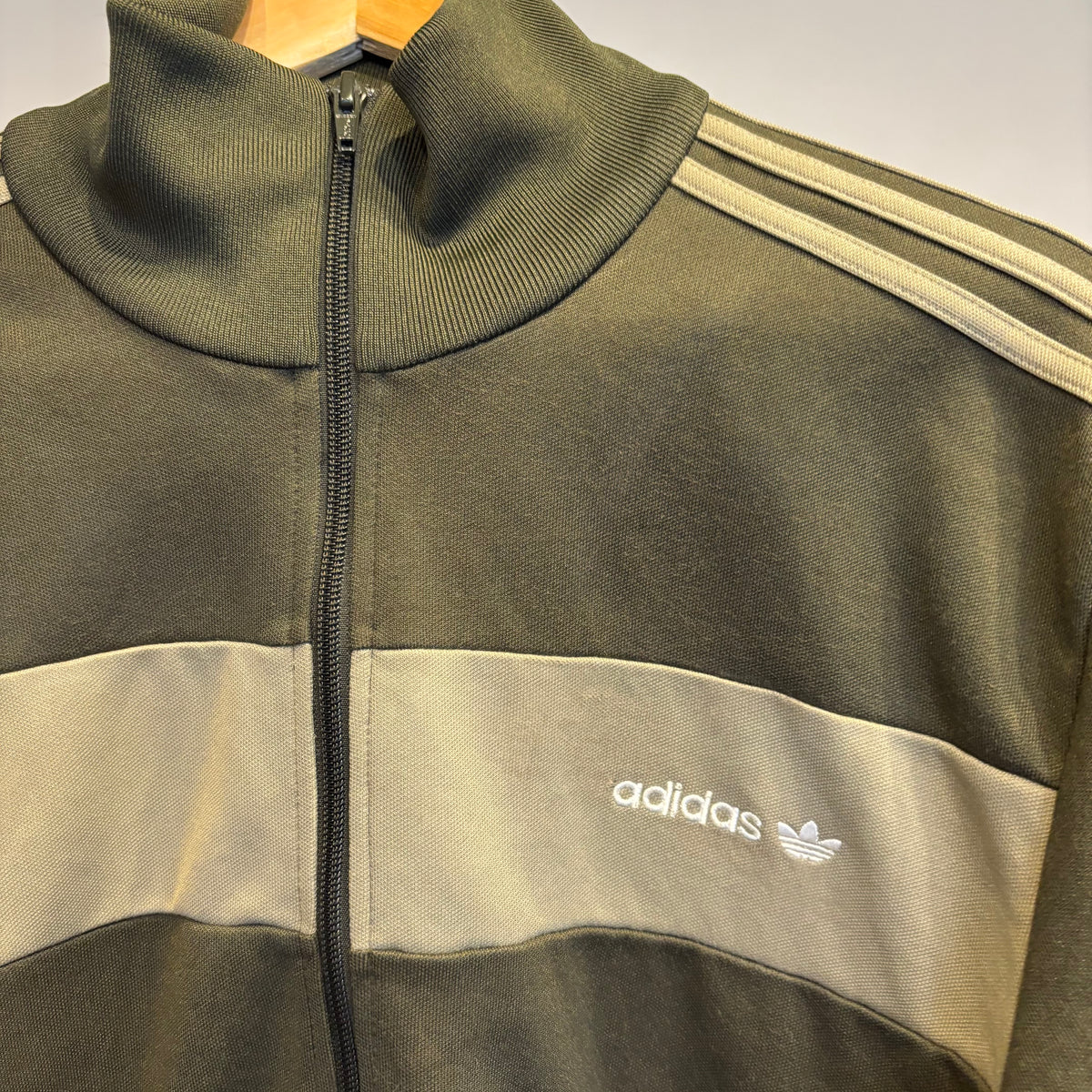 Adidas Zip Up Track Jacket Brown (Large)