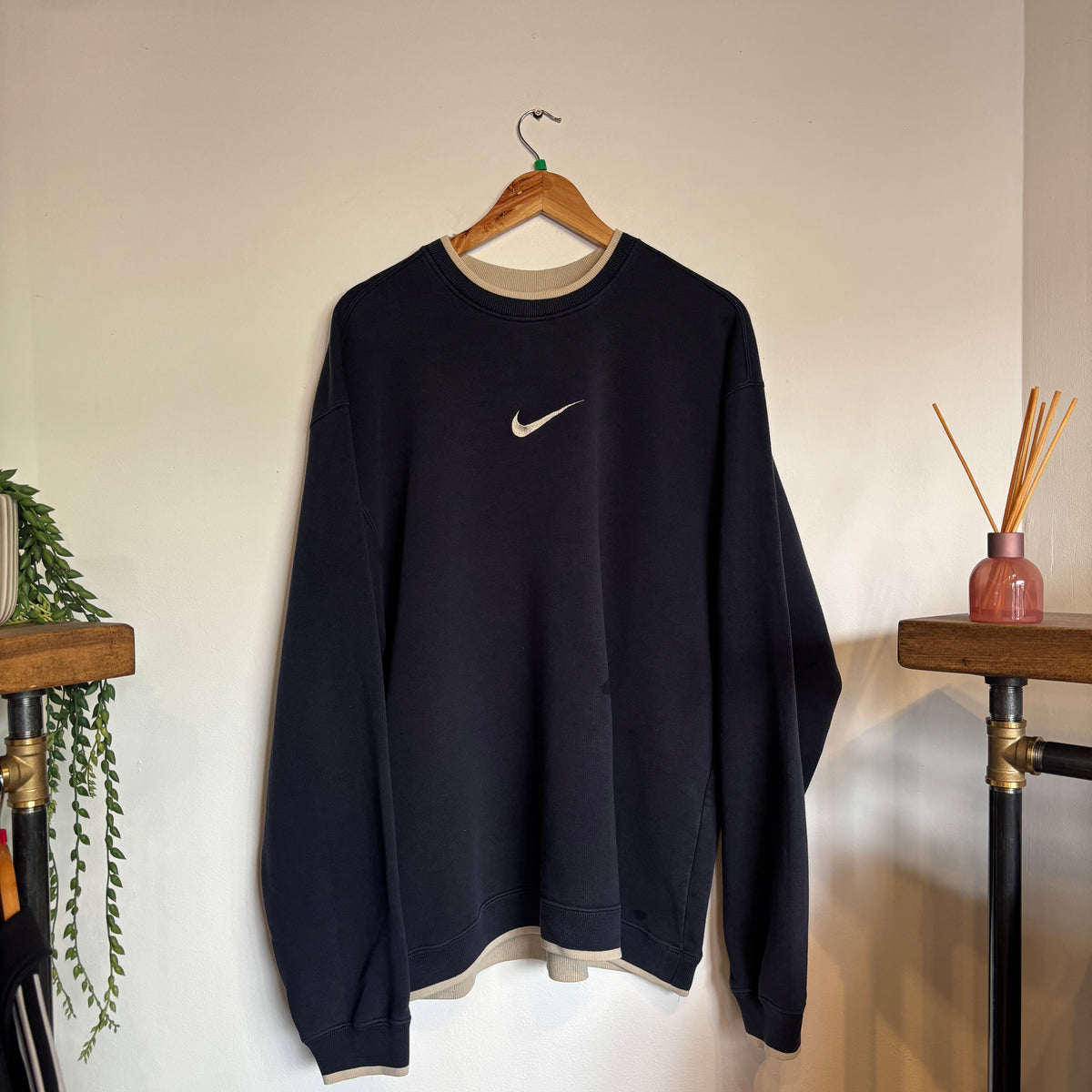 Nike Centre Swoosh Oversized Sweatshirt Navy (XL)