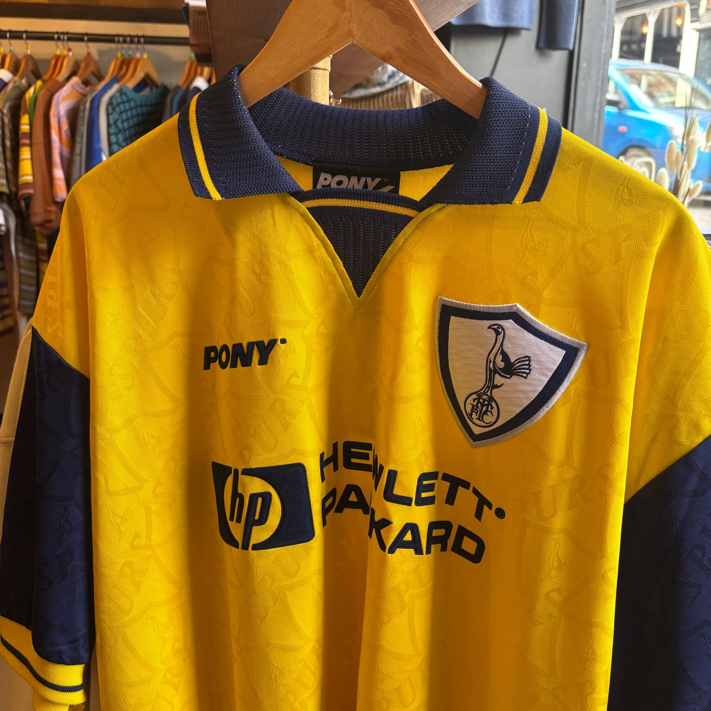 Tottenham Hotspurs 1996/97 Away Shirt Yellow (XL)