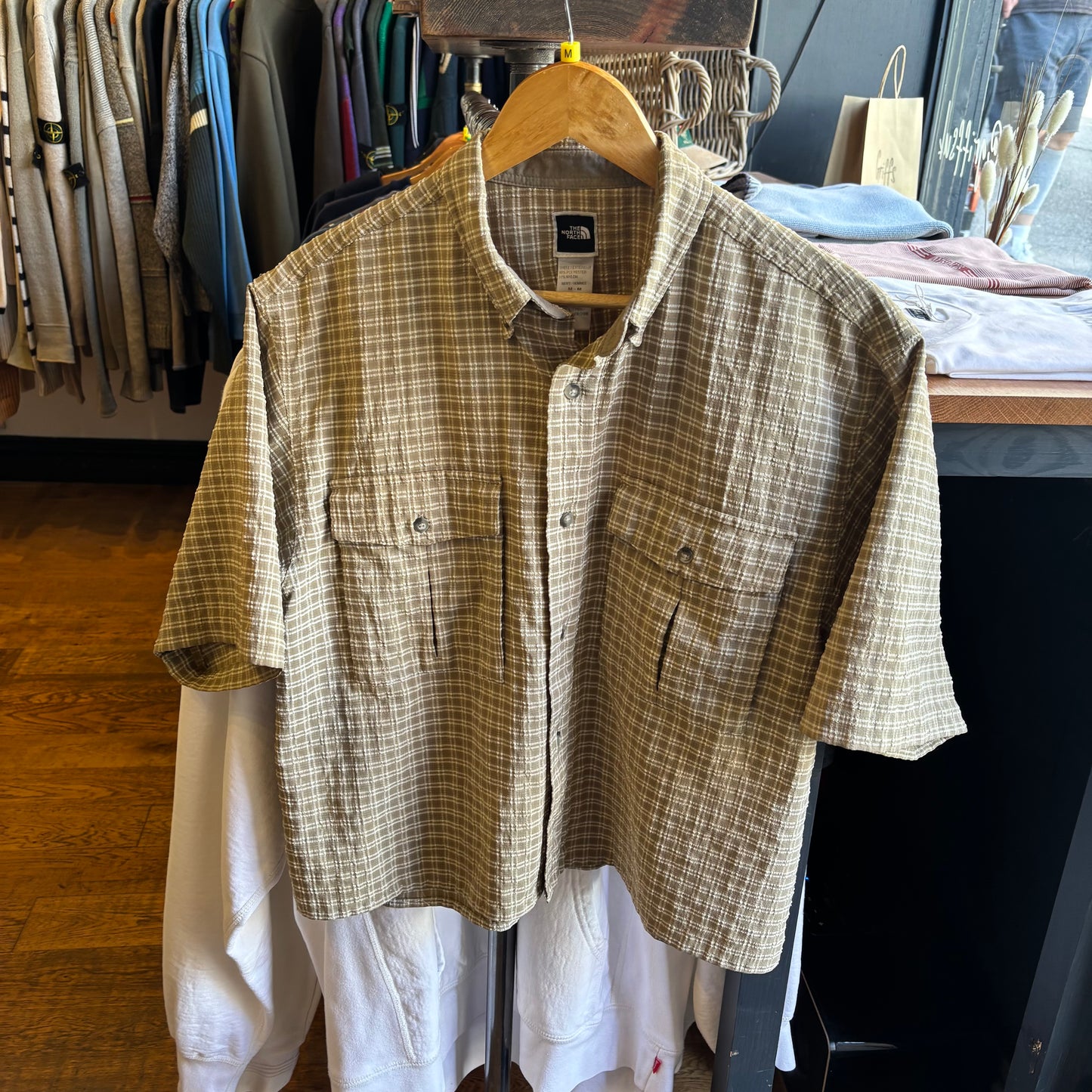 North Face Seersucker Plaid Cropped Button Shirt Brown (Medium)