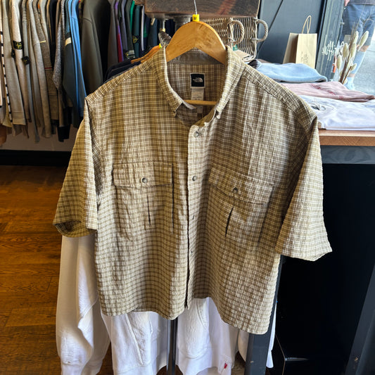 North Face Seersucker Plaid Cropped Button Shirt Brown (Medium)