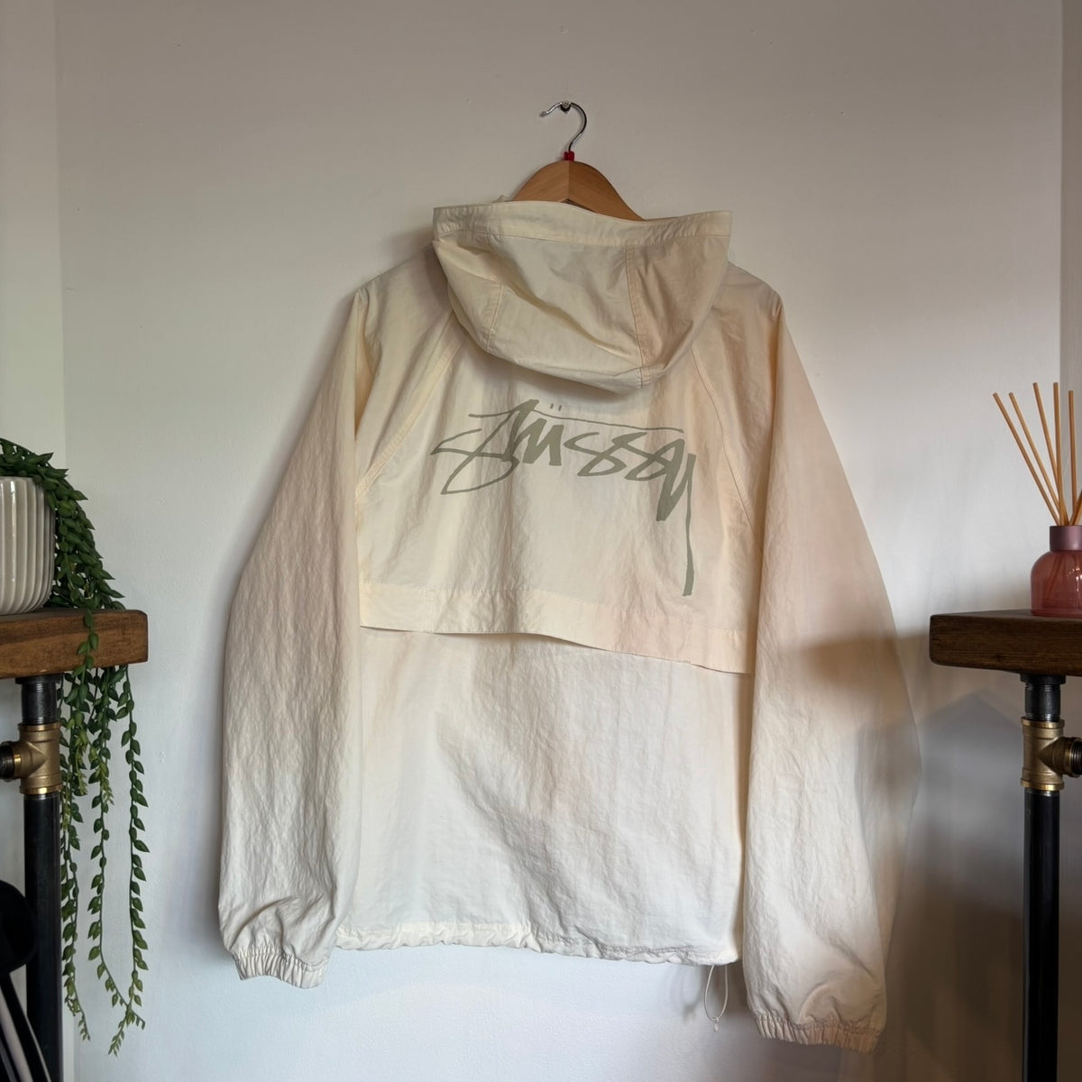 Stussy Wave Dye Beach Shell Jacket Cream (Large)