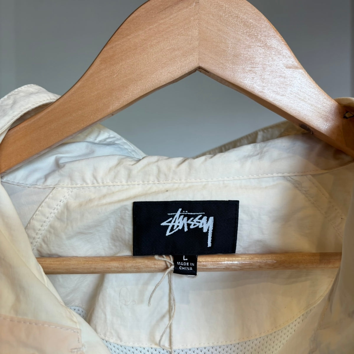 Stussy Wave Dye Beach Shell Jacket Cream (Large)
