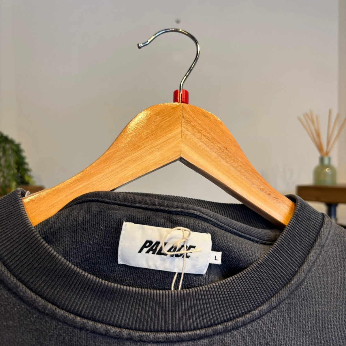 Palace FW20 Alas Spellout Crew Sweatshirt Navy (Large)