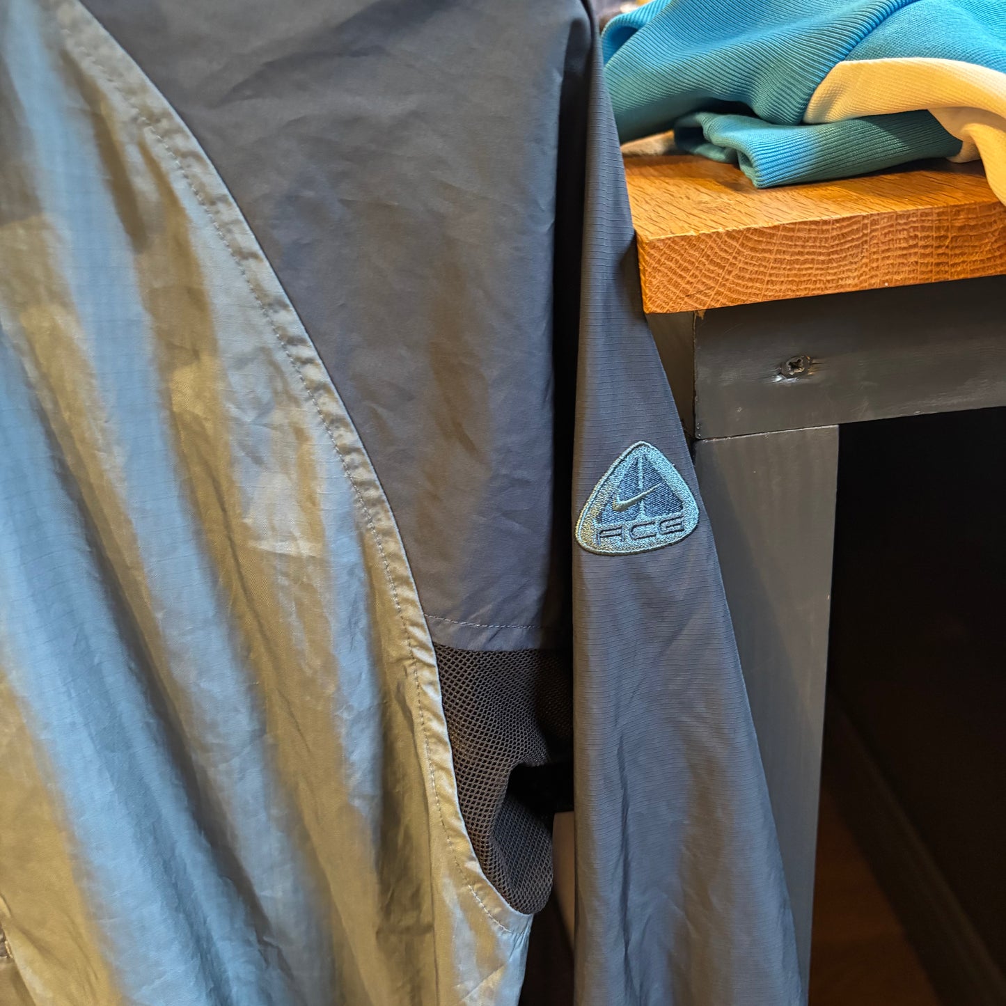 Nike ACG Windbreaker Jacket Navy (Small)