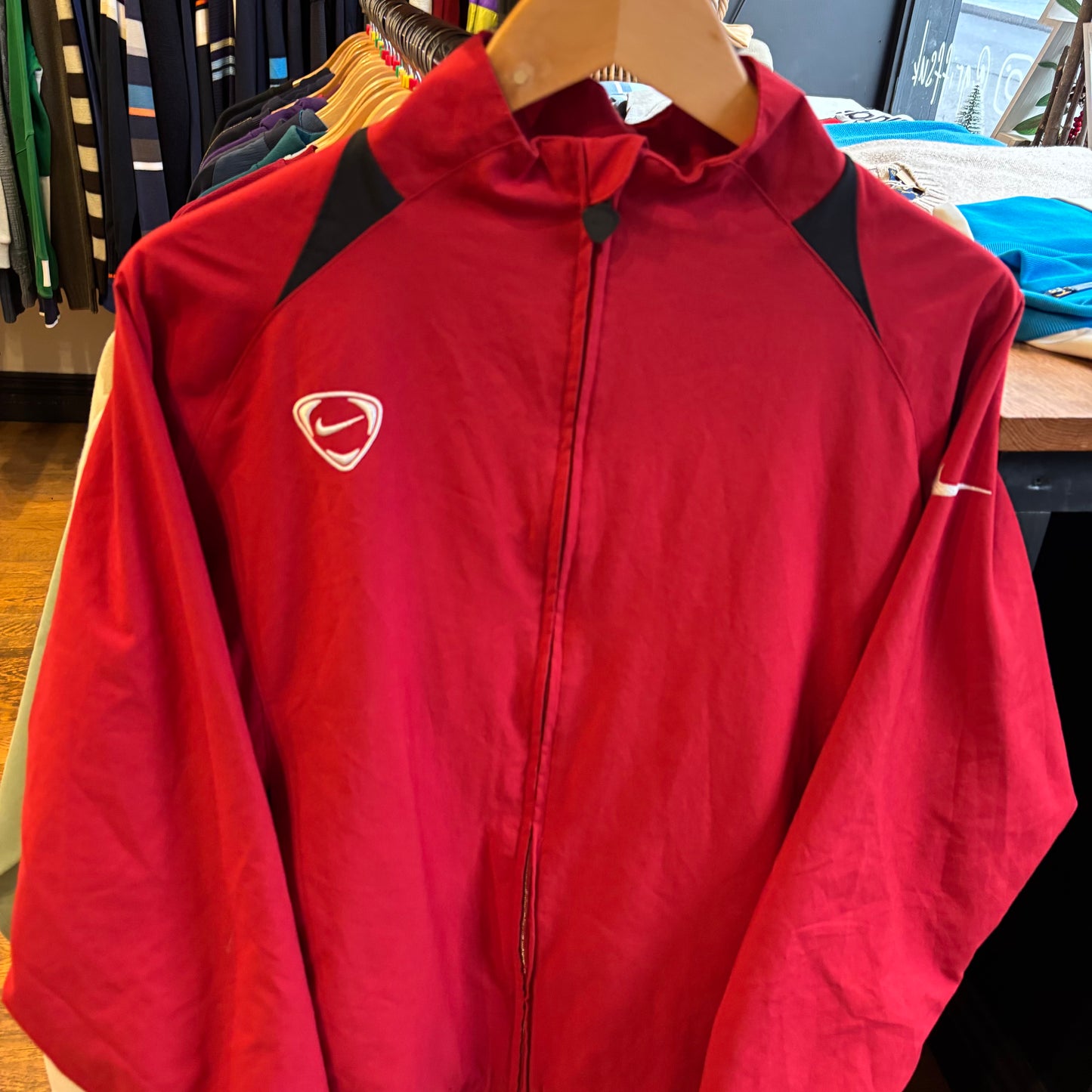 Nike T90 England Rugby 2000's Jacket Red (Medium)