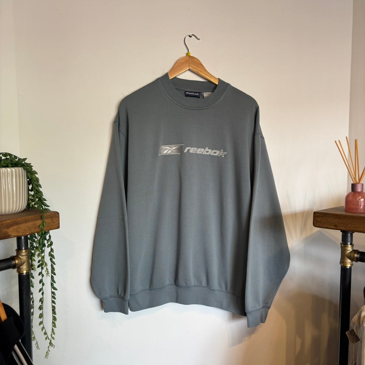 Reebok Spellout Oversized Sweatshirt Grey (Medium)