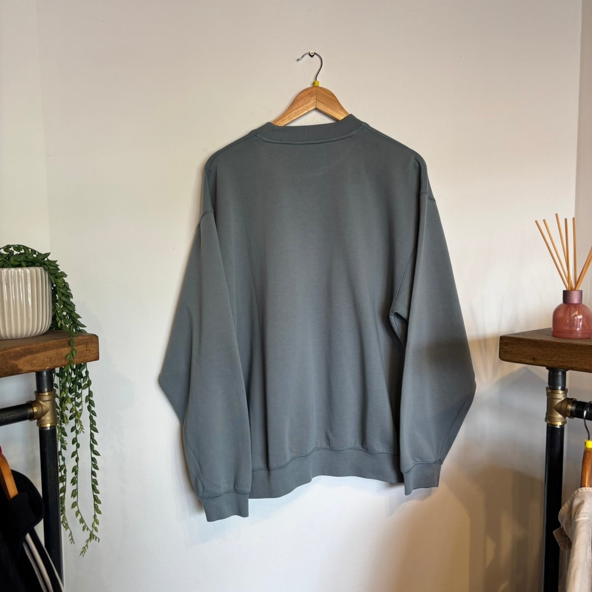 Reebok Spellout Oversized Sweatshirt Grey (Medium)