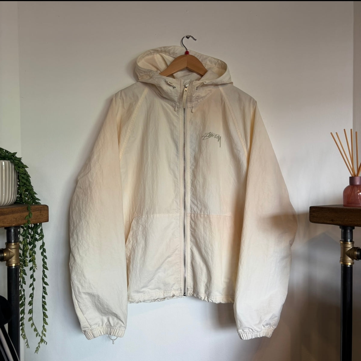 Stussy Wave Dye Beach Shell Jacket Cream (Large)