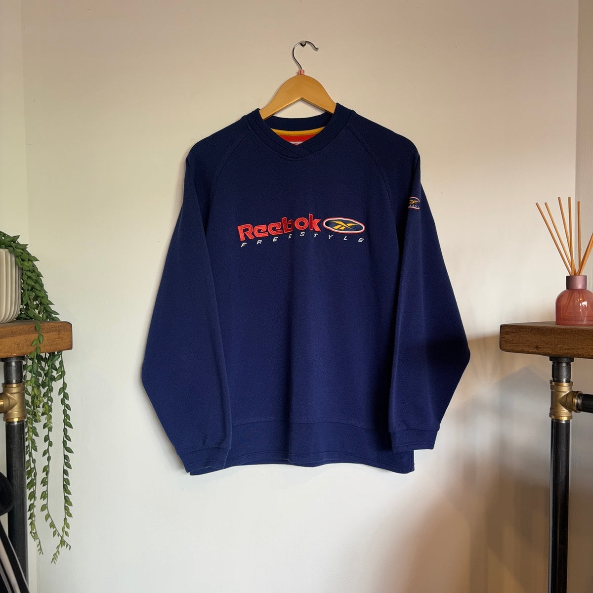 Reebok Freestyle Spellout Oversized Sweatshirt Blue (Small)