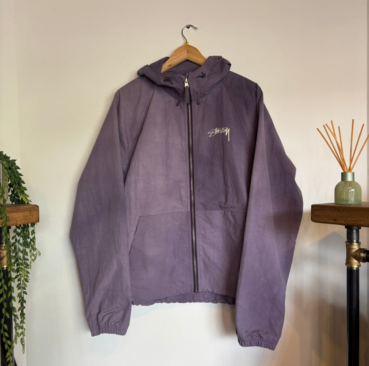 Stussy Beach Shell Wave Dye Hooded Jacket Grape (Medium)