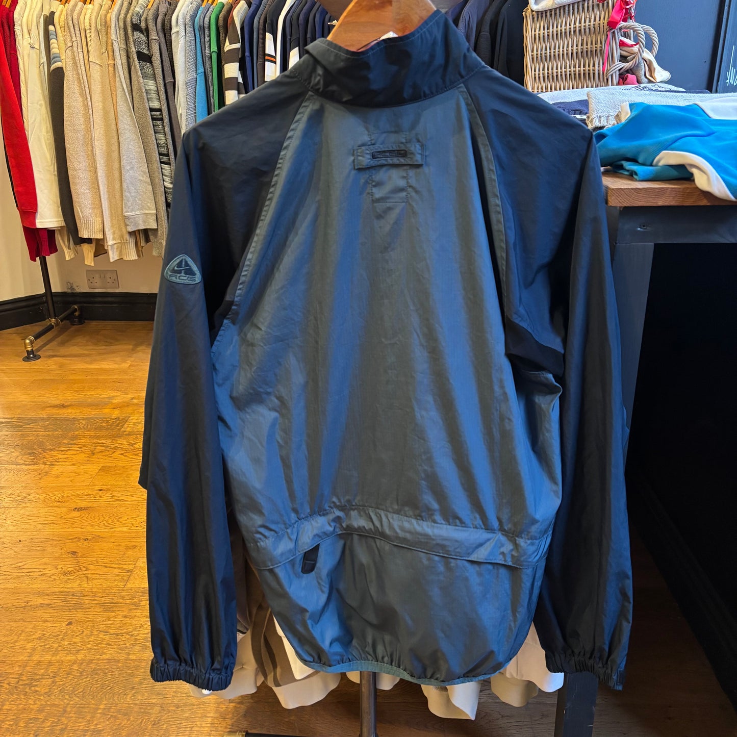 Nike ACG Windbreaker Jacket Navy (Small)