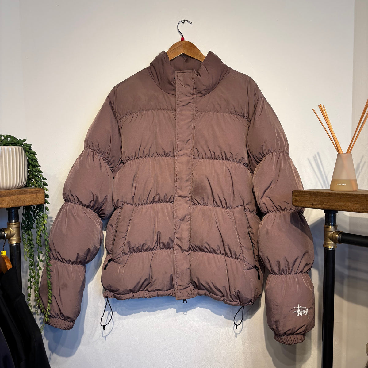 Stussy Ripstop Down Puffer Jacket Rose (Large)