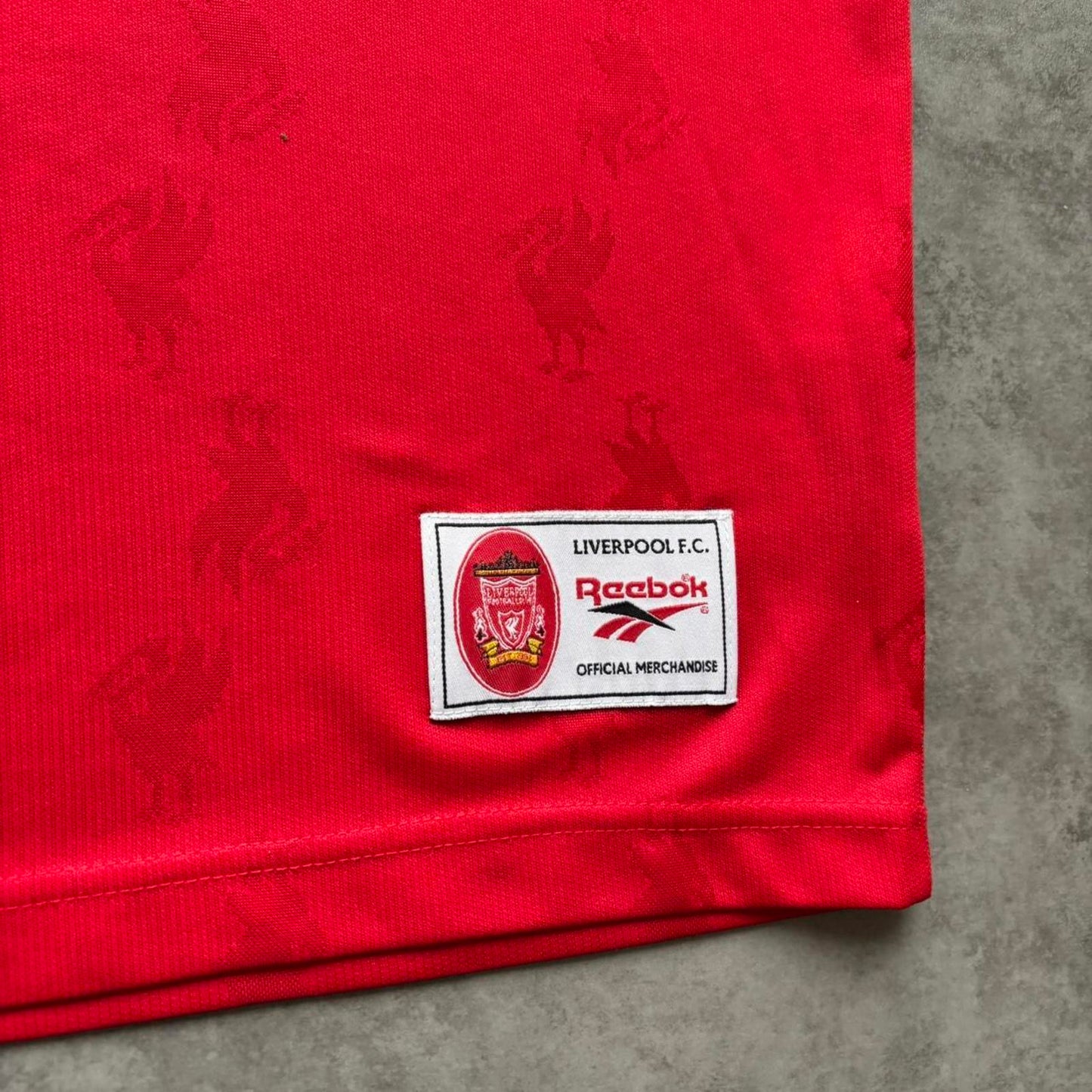 Liverpool Shirt 1996-98 Home (Large)