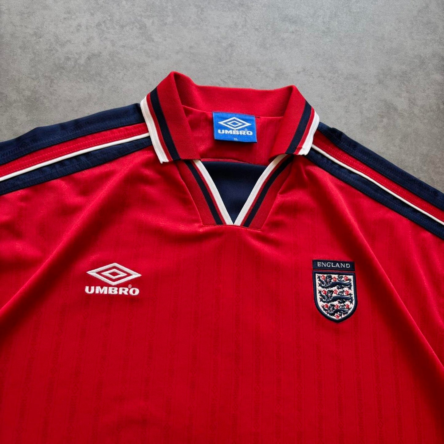 England 1999-2000 Training Shirt (XL)
