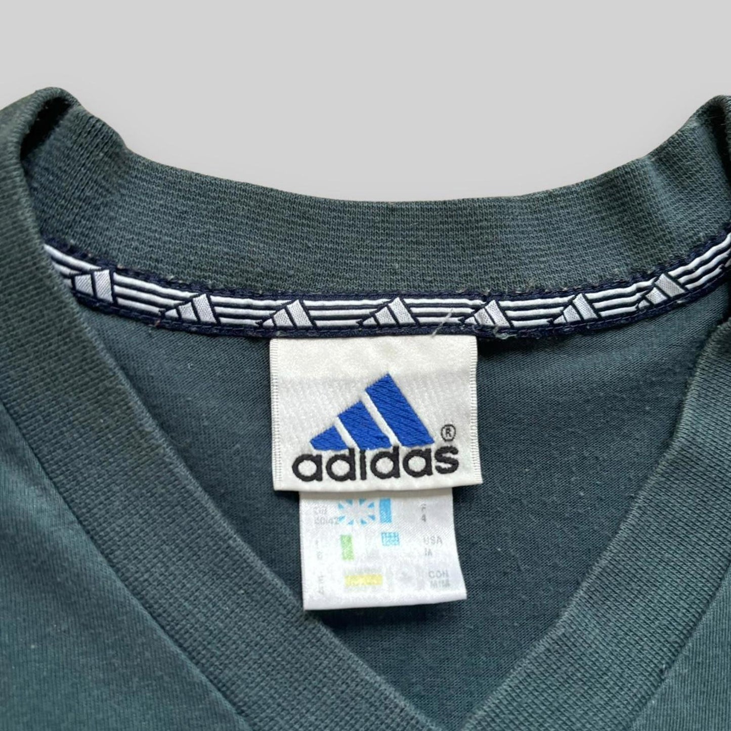 Adidas V Neck T Shirt Navy (Large)
